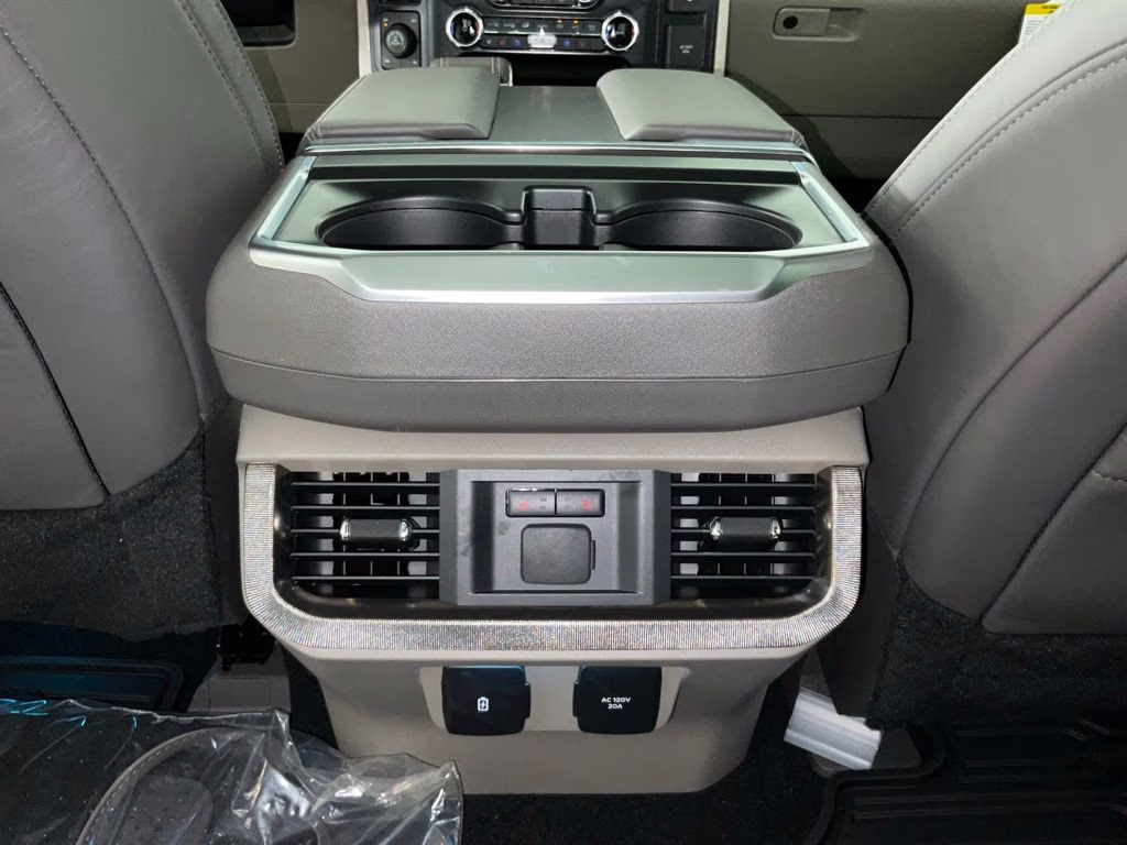 2026 Agate Black Metallic Ford F-150 Platinum 4X4 Truck