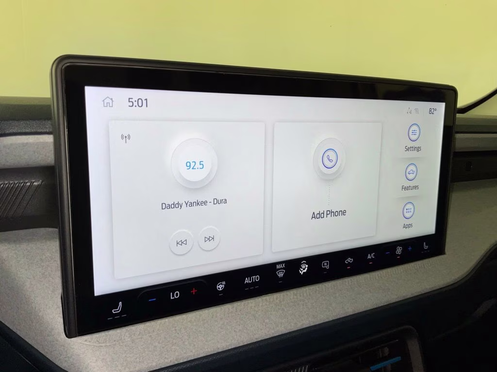 2026 White Ford Maverick XLT FWD Truck