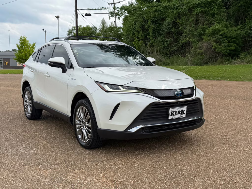 2021 Blizzard Pearl Toyota Venza Limited AWD SUV