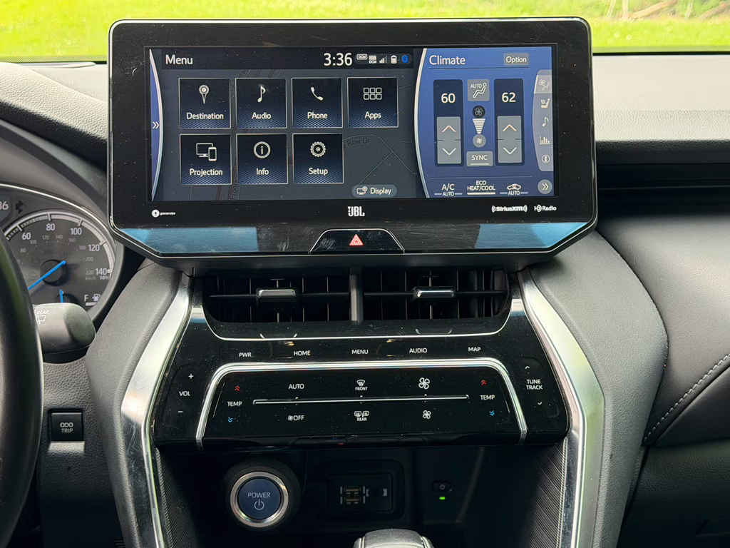 2021 Blizzard Pearl Toyota Venza Limited AWD SUV