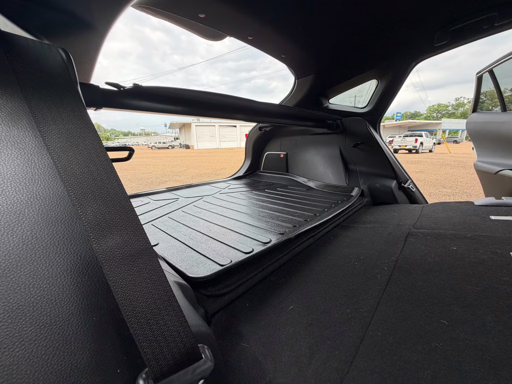 2021 Blizzard Pearl Toyota Venza Limited AWD SUV