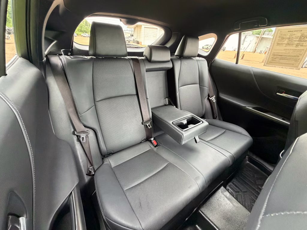 2021 Blizzard Pearl Toyota Venza Limited AWD SUV