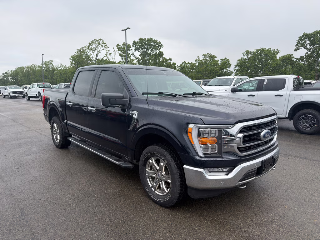 2021 Antimatter Blue Metallic Ford F-150 XLT 4X4 Truck
