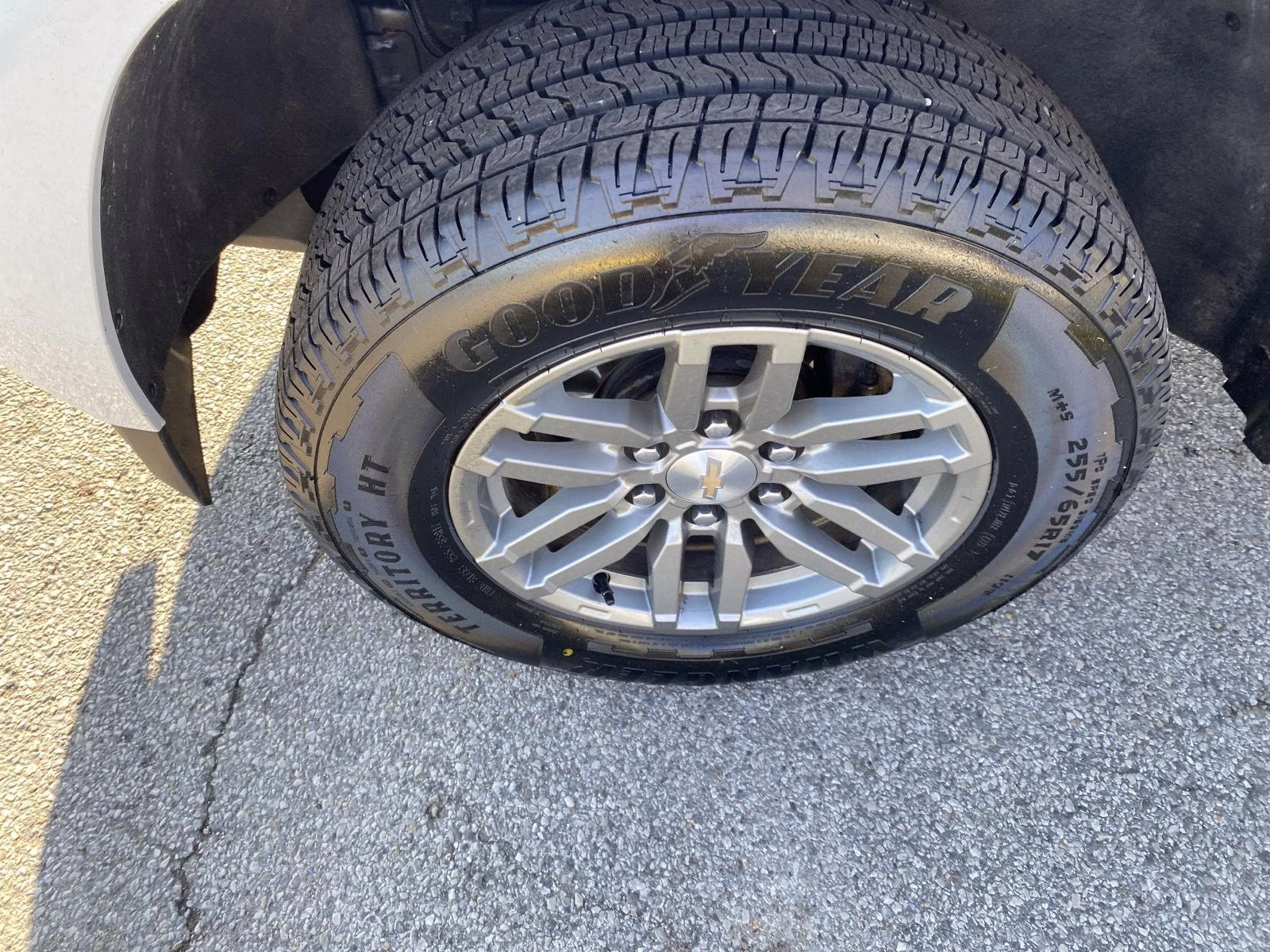 2024 Summit White Chevrolet Colorado 4WD LT 4X4 Truck