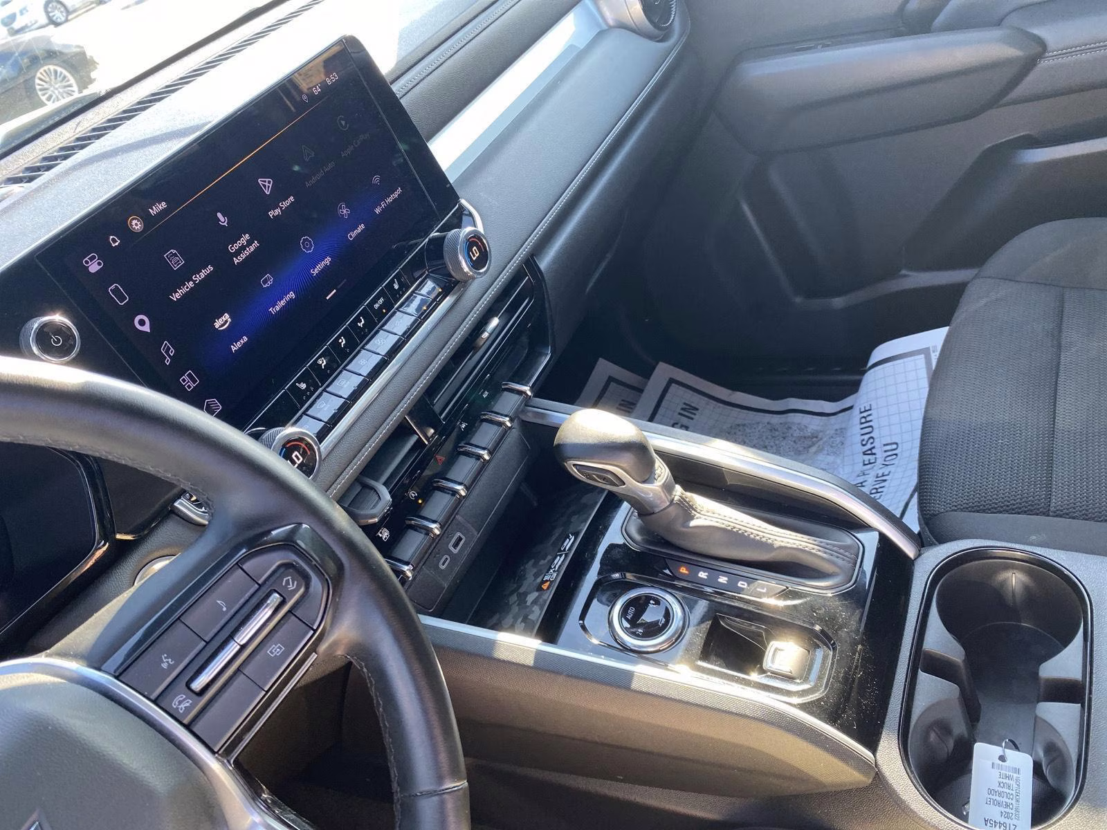 2024 Summit White Chevrolet Colorado 4WD LT 4X4 Truck