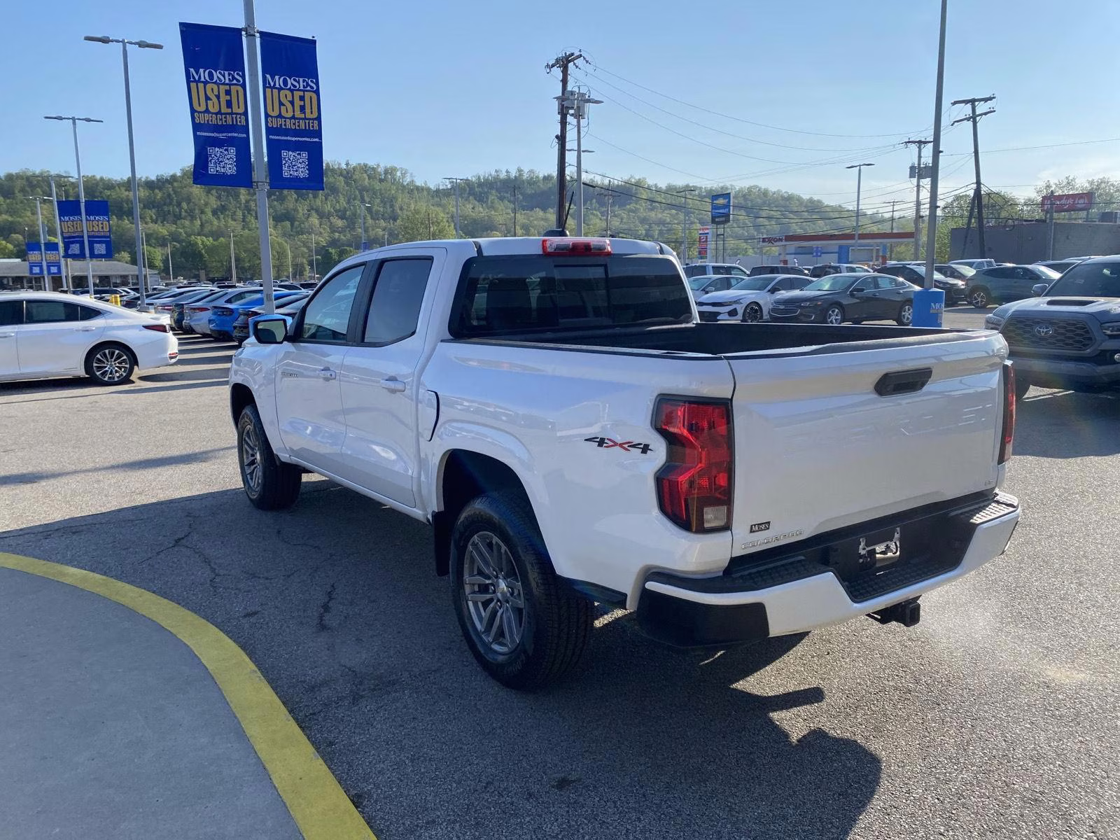 2024 Summit White Chevrolet Colorado 4WD LT 4X4 Truck