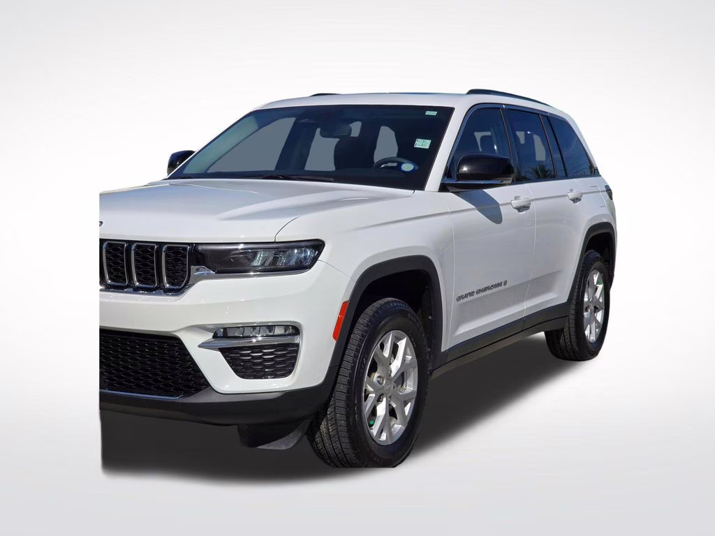 2023 Bright White Clearcoat Jeep Grand Cherokee Limited 4X4 SUV