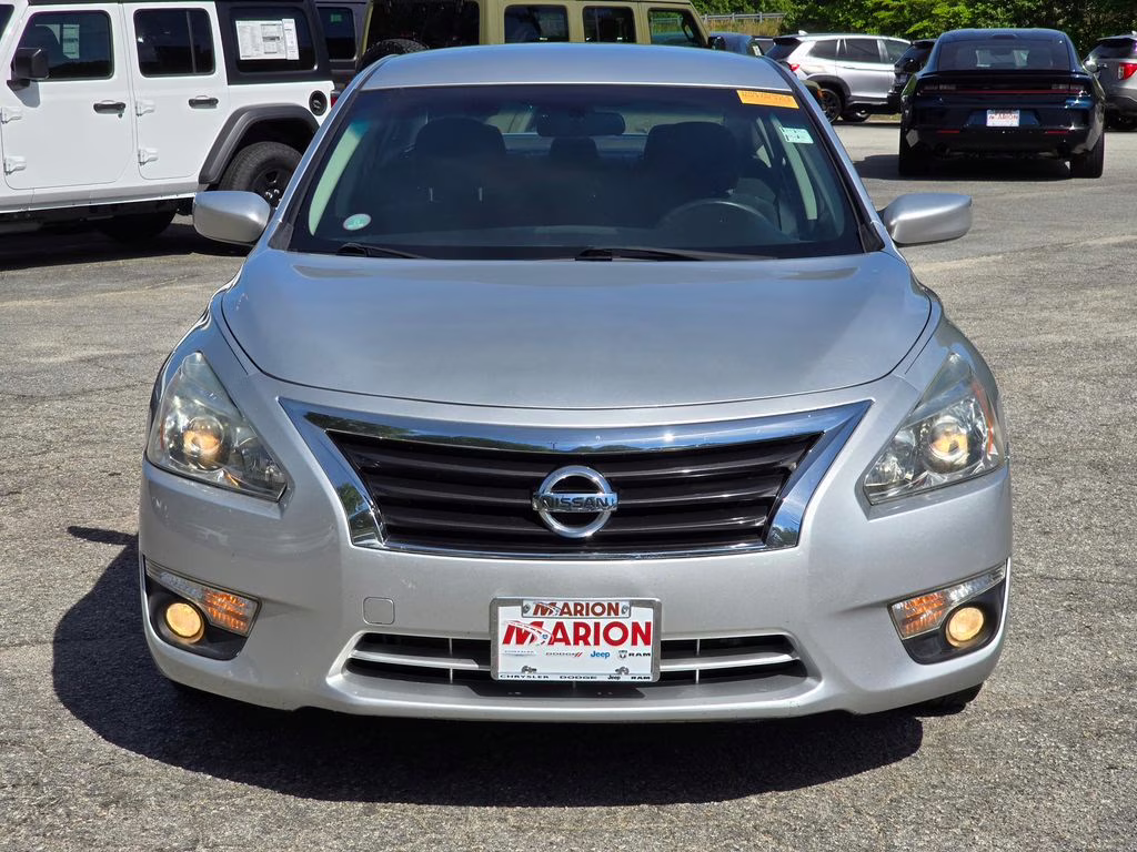 2015 Nissan Altima SV - Photo 13