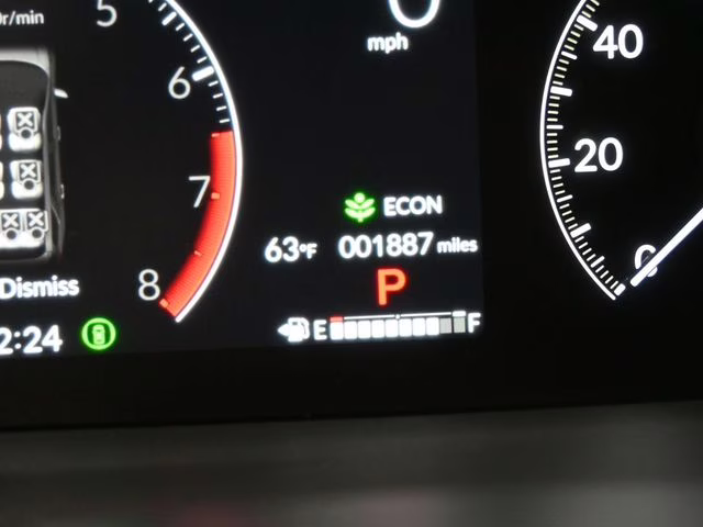 2025 Sonic Gray Pearl Honda Pilot TrailSport AWD SUV