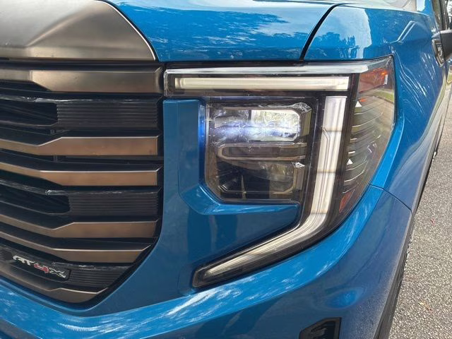 2022 Dynamic Blue Metallic GMC Sierra 1500 AT4X 4X4 Truck