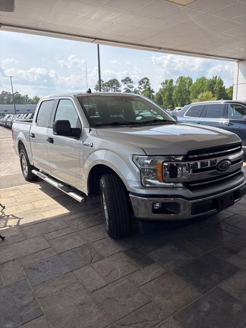 2019 Ingot Silver Metallic Ford F-150 XLT RWD Truck