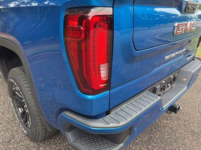 2022 Dynamic Blue Metallic GMC Sierra 1500 AT4X 4X4 Truck