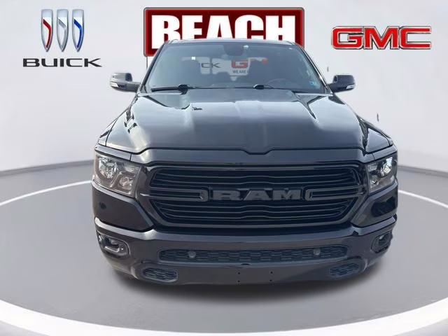 2019 Diamond Black Crystal Pearlcoat Ram 1500 Big Horn/Lone Star 4X4 Truck