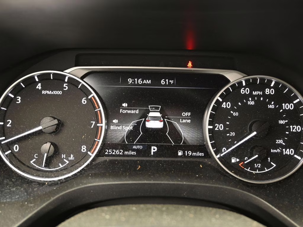 2025 Everest White Pearl Nissan Rogue Rock Creek AWD SUV