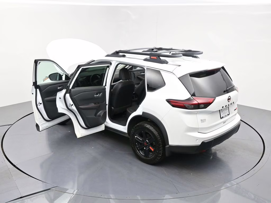 2025 Everest White Pearl Nissan Rogue Rock Creek AWD SUV