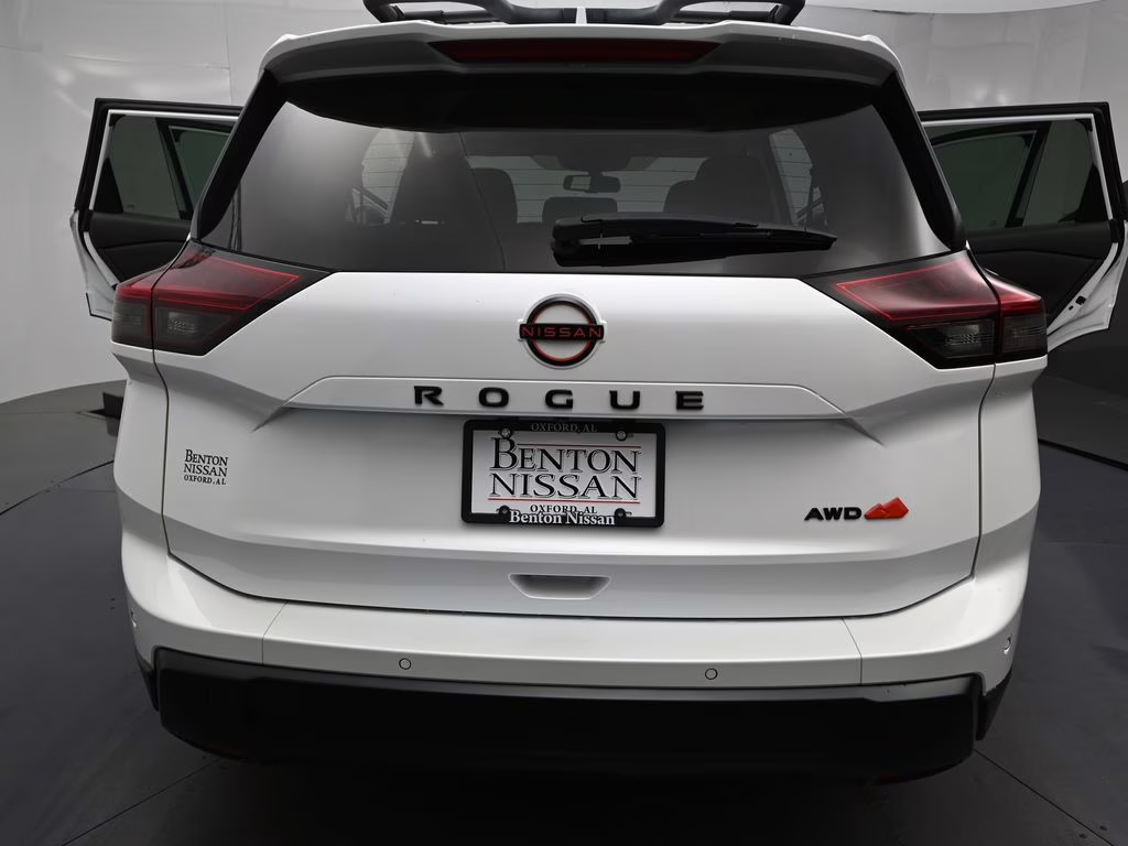 2025 Everest White Pearl Nissan Rogue Rock Creek AWD SUV
