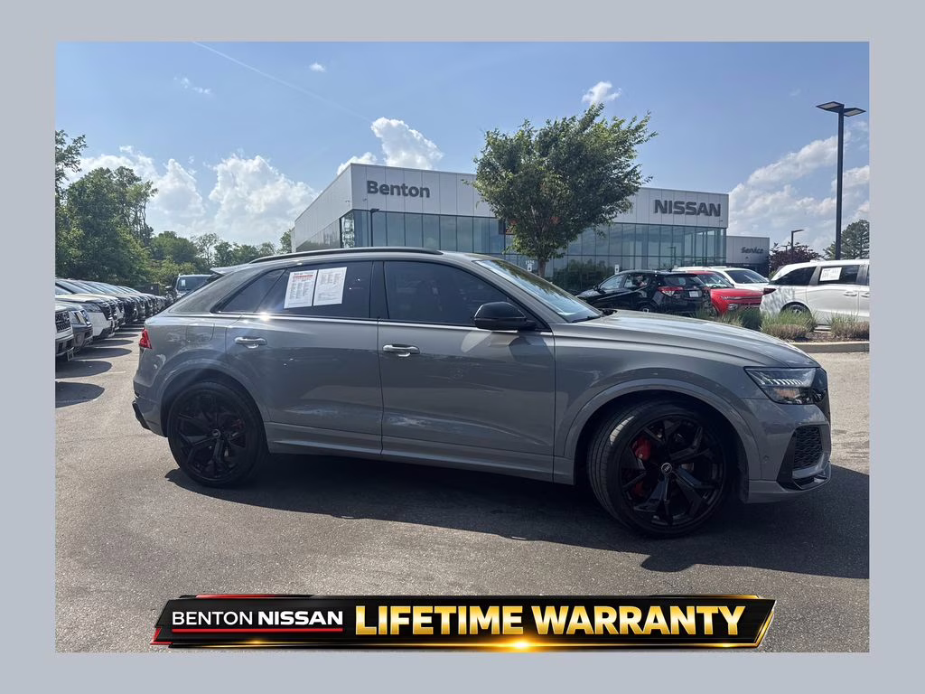 2022 Audi RS Q8 Base