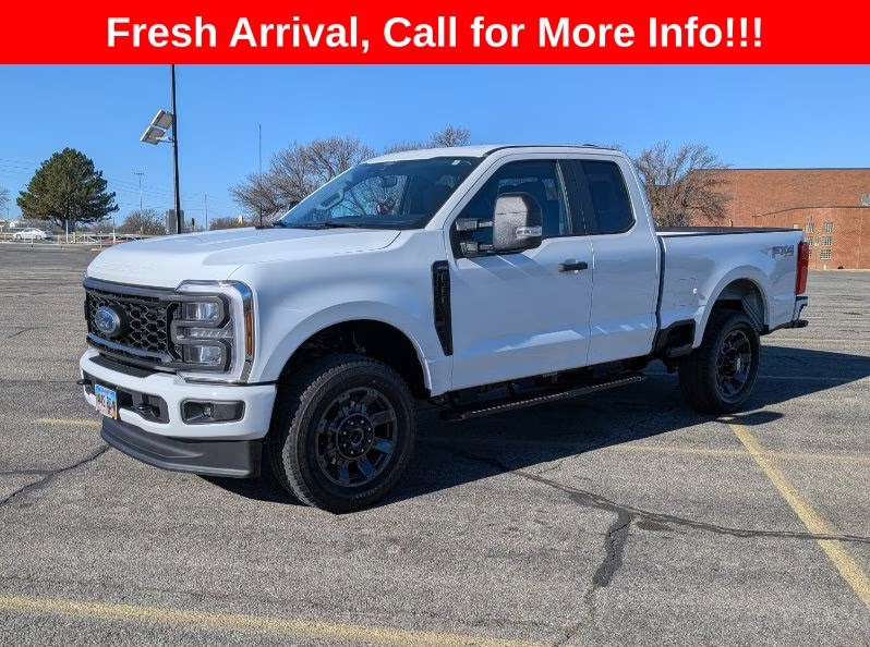 2026 Oxford White Ford Super Duty F-350 SRW XL 4X4 Truck