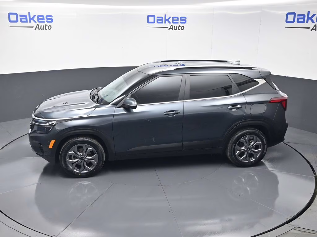 2024 Gravity Gray Kia Seltos S FWD SUV