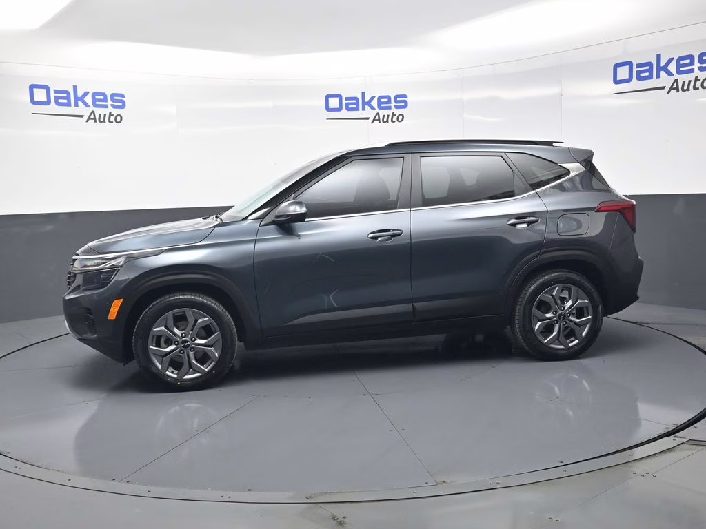 2024 Gravity Gray Kia Seltos S FWD SUV