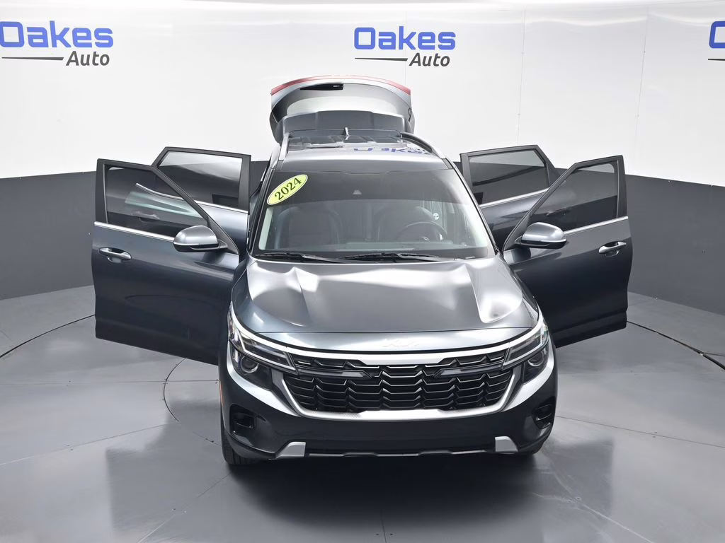 2024 Gravity Gray Kia Seltos S FWD SUV