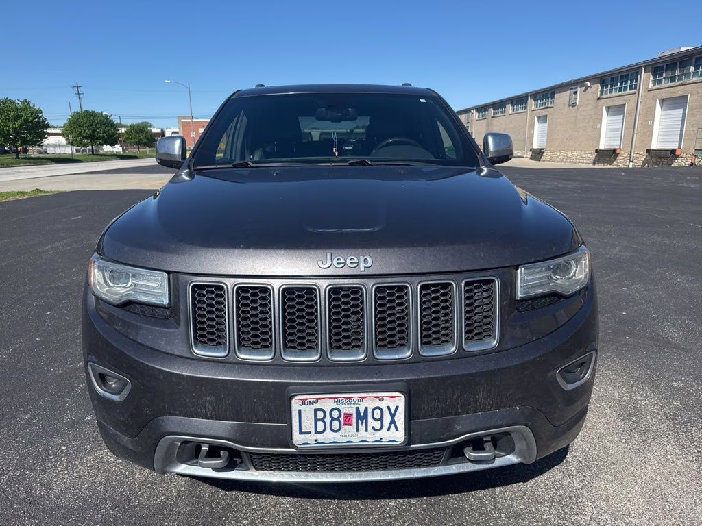 2015 Granite Crystal Metallic Clearcoat Jeep Grand Cherokee Overland 4X4 SUV
