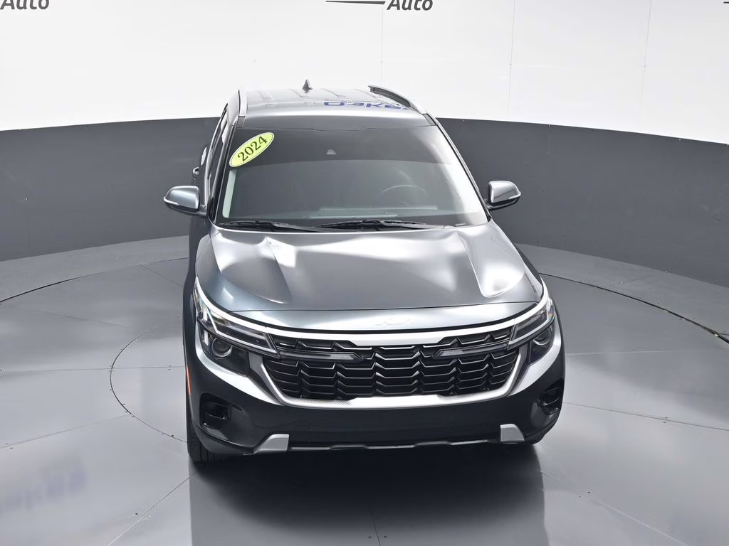 2024 Gravity Gray Kia Seltos S FWD SUV