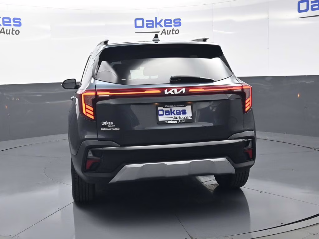 2024 Gravity Gray Kia Seltos S FWD SUV