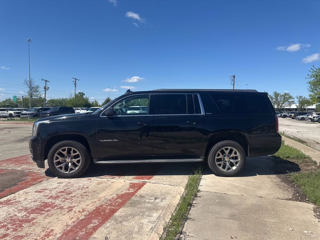 2015 Onyx Black GMC Yukon XL SLE 1500 4X4 SUV
