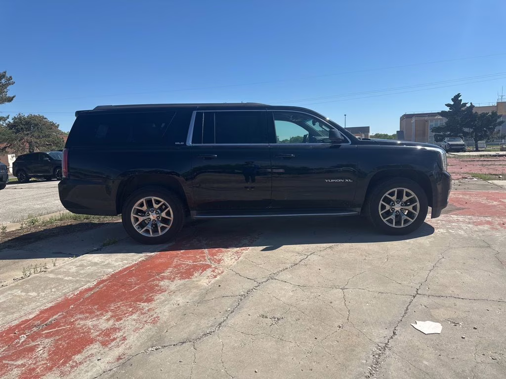 2015 Onyx Black GMC Yukon XL SLE 1500 4X4 SUV