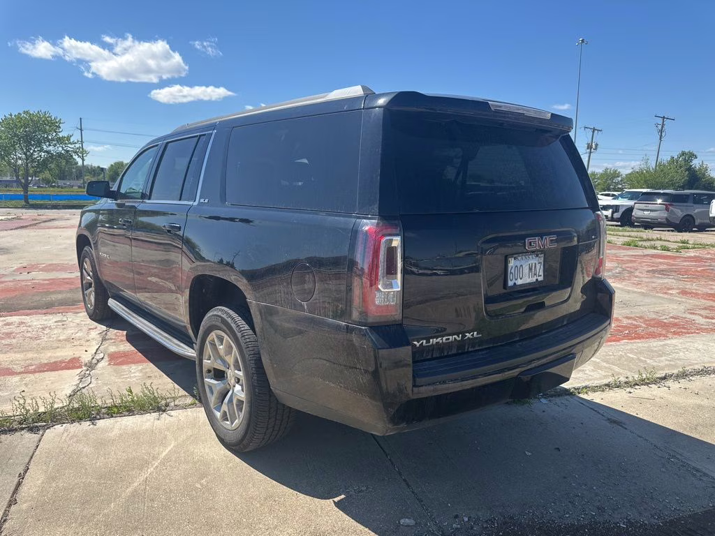 2015 Onyx Black GMC Yukon XL SLE 1500 4X4 SUV