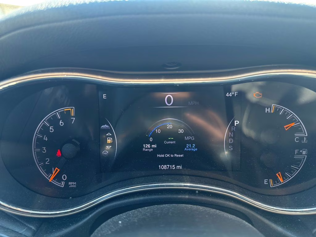 2015 Granite Crystal Metallic Clearcoat Jeep Grand Cherokee Overland 4X4 SUV