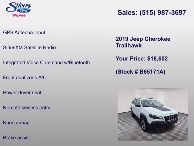 2019 Bright White Clearcoat Jeep Cherokee Trailhawk 4X4 SUV