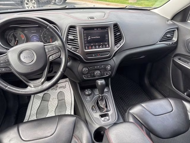 2019 Bright White Clearcoat Jeep Cherokee Trailhawk 4X4 SUV