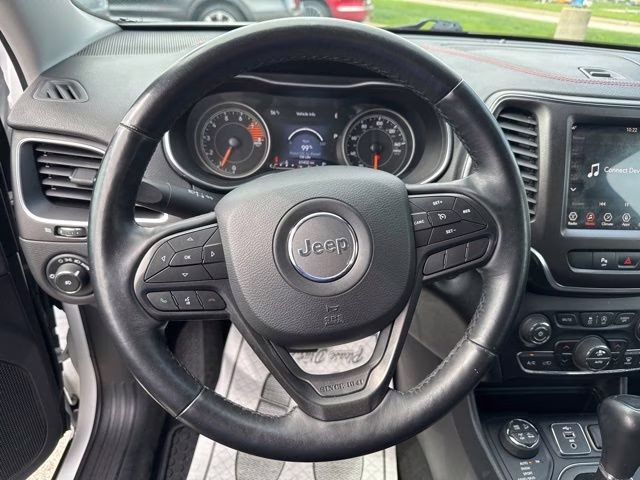 2019 Bright White Clearcoat Jeep Cherokee Trailhawk 4X4 SUV