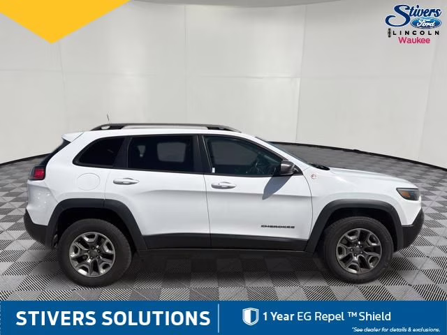 2019 Bright White Clearcoat Jeep Cherokee Trailhawk 4X4 SUV