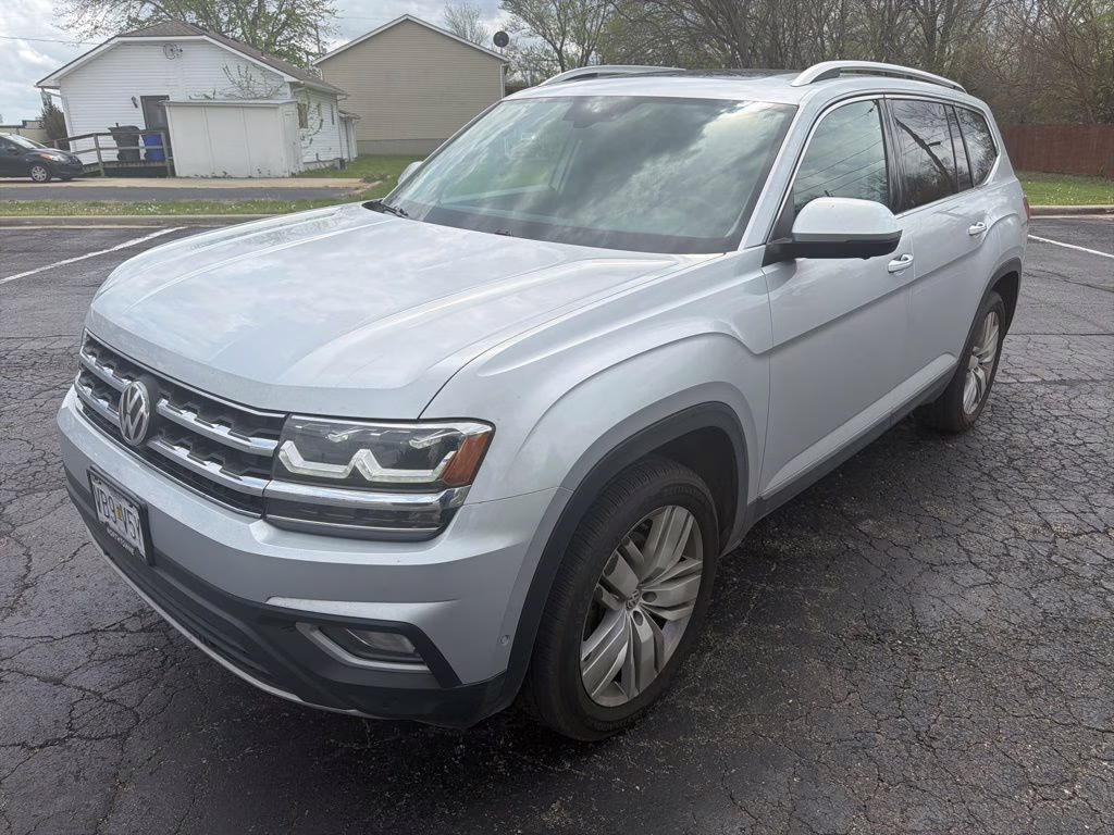 2018 Reflex Silver Metallic Volkswagen Atlas SEL Premium AWD SUV
