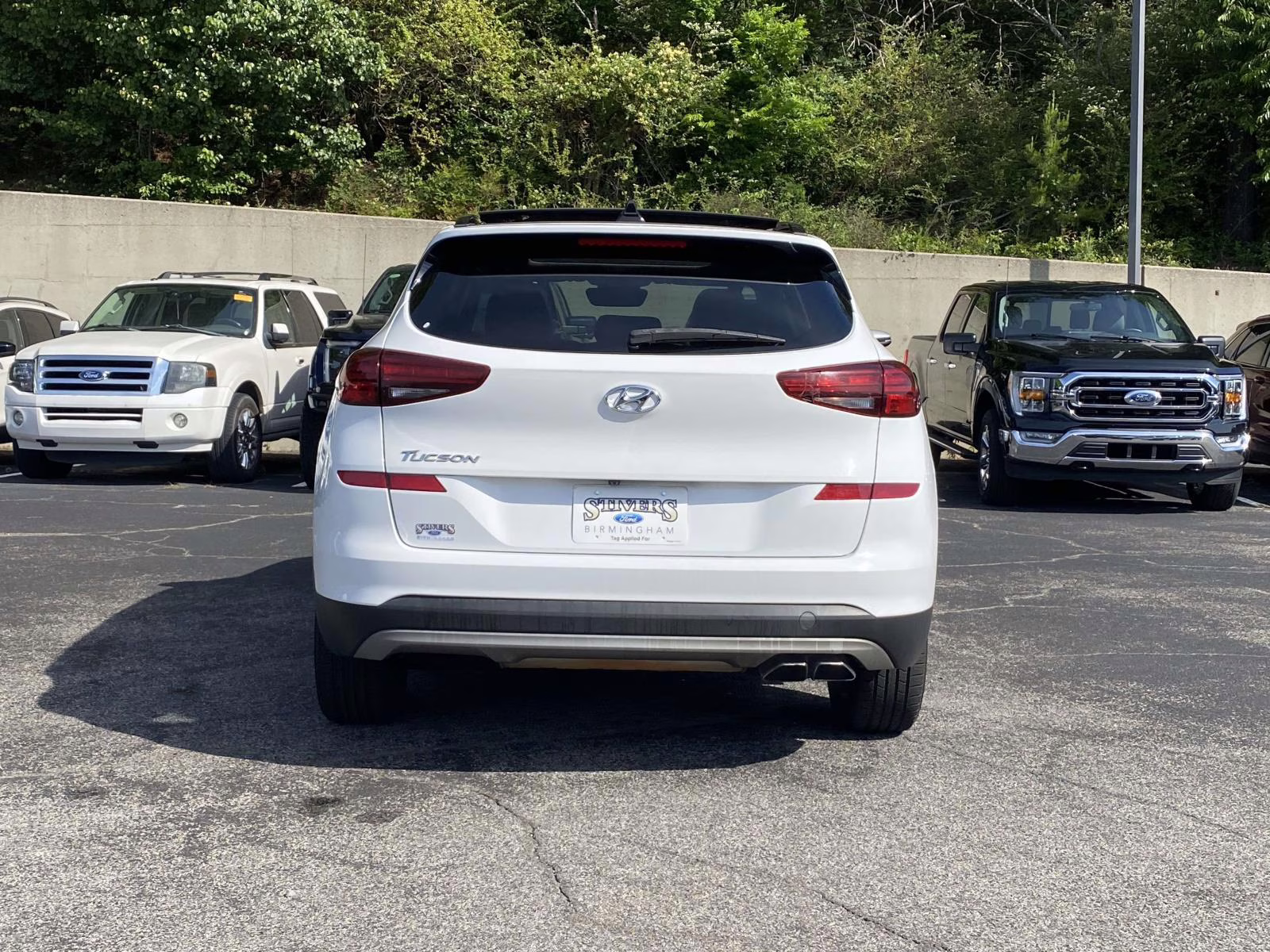 2019 Dazzling White Hyundai Tucson Ultimate FWD SUV