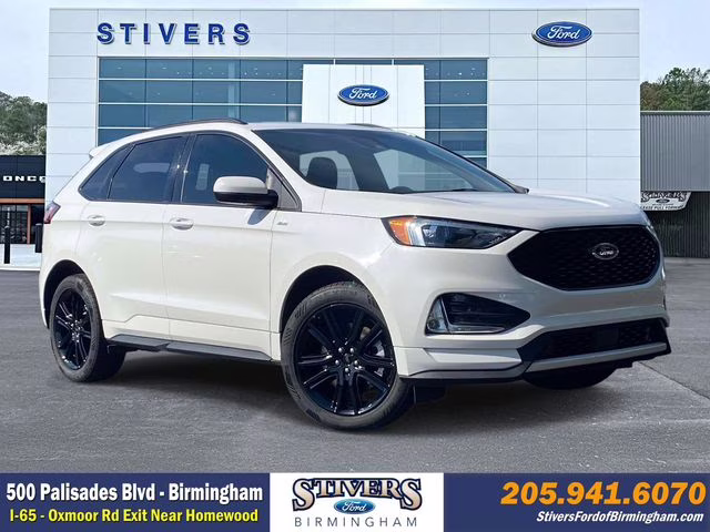 2022 Star White Metallic Tri-Coat Ford Edge ST Line AWD SUV
