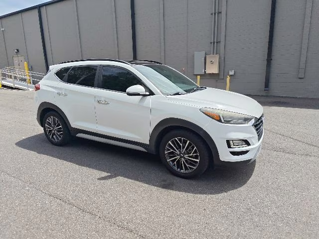 2019 Dazzling White Hyundai Tucson Ultimate FWD SUV