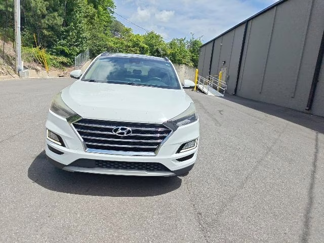 2019 Dazzling White Hyundai Tucson Ultimate FWD SUV