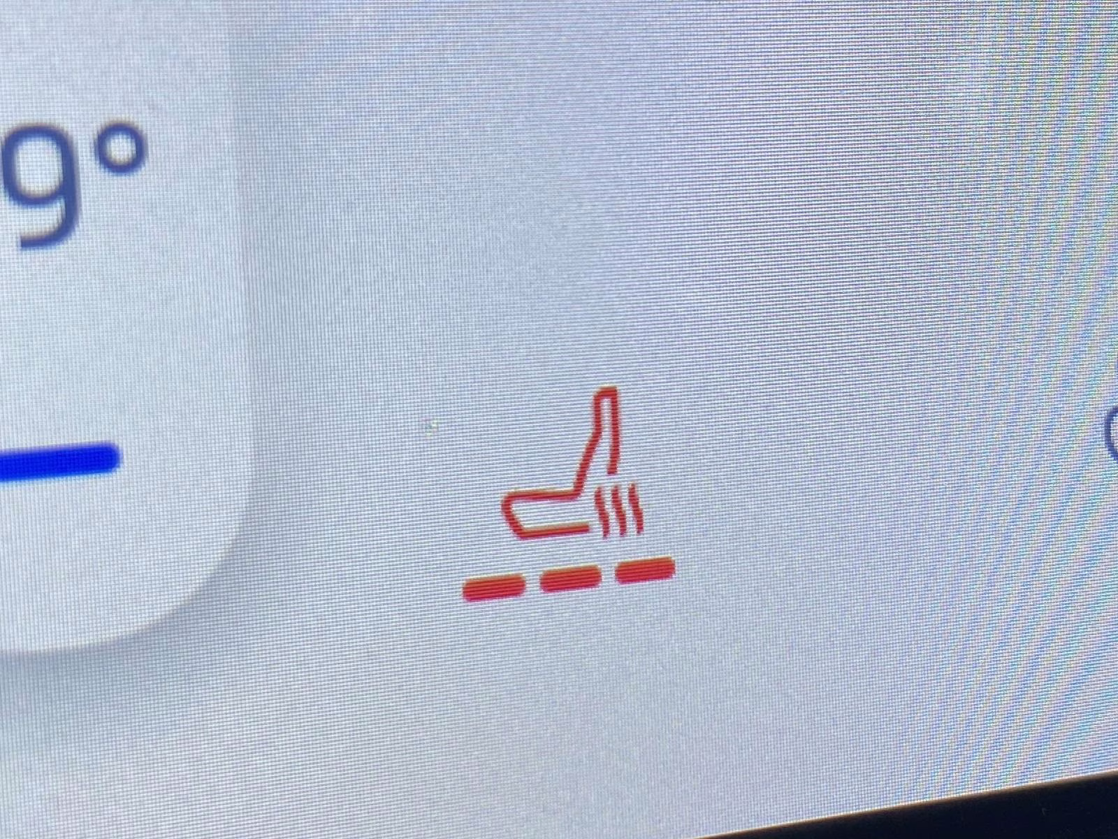 2022 Star White Metallic Tri-Coat Ford Edge ST Line AWD SUV