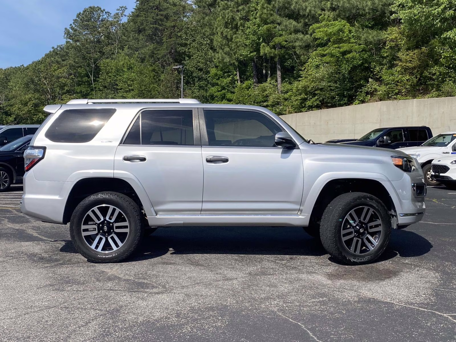 2014 Classic Silver Metallic Toyota 4Runner Limited RWD SUV