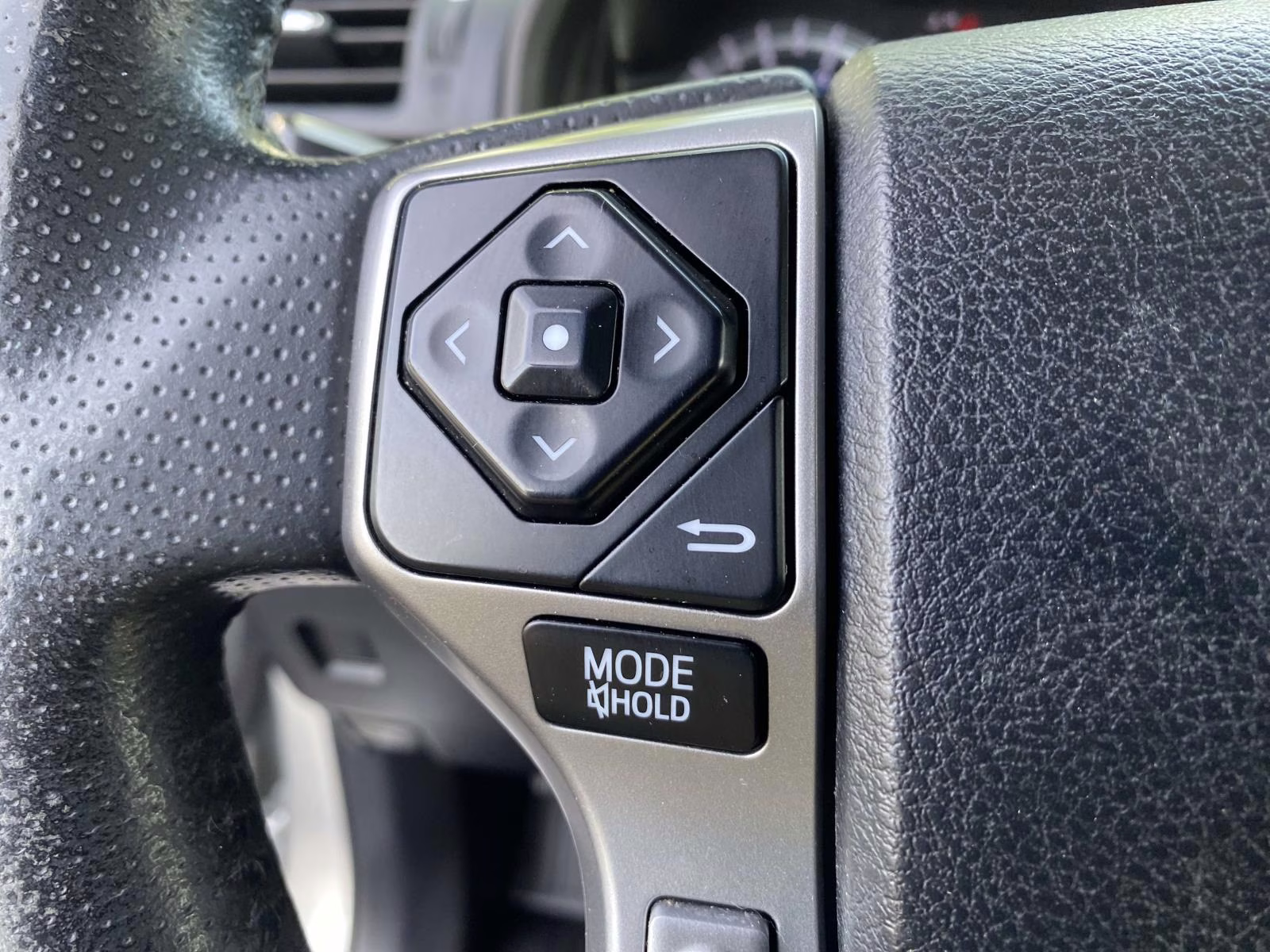 2014 Classic Silver Metallic Toyota 4Runner Limited RWD SUV