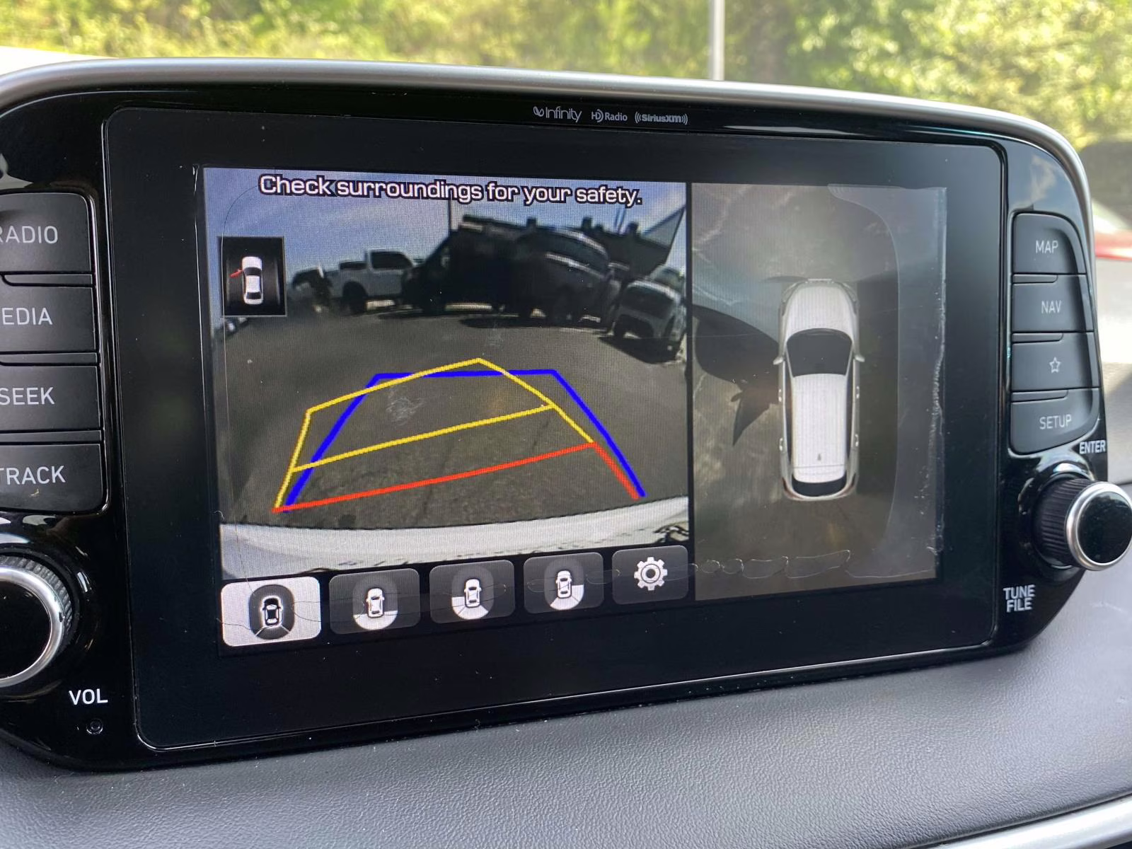 2019 Dazzling White Hyundai Tucson Ultimate FWD SUV