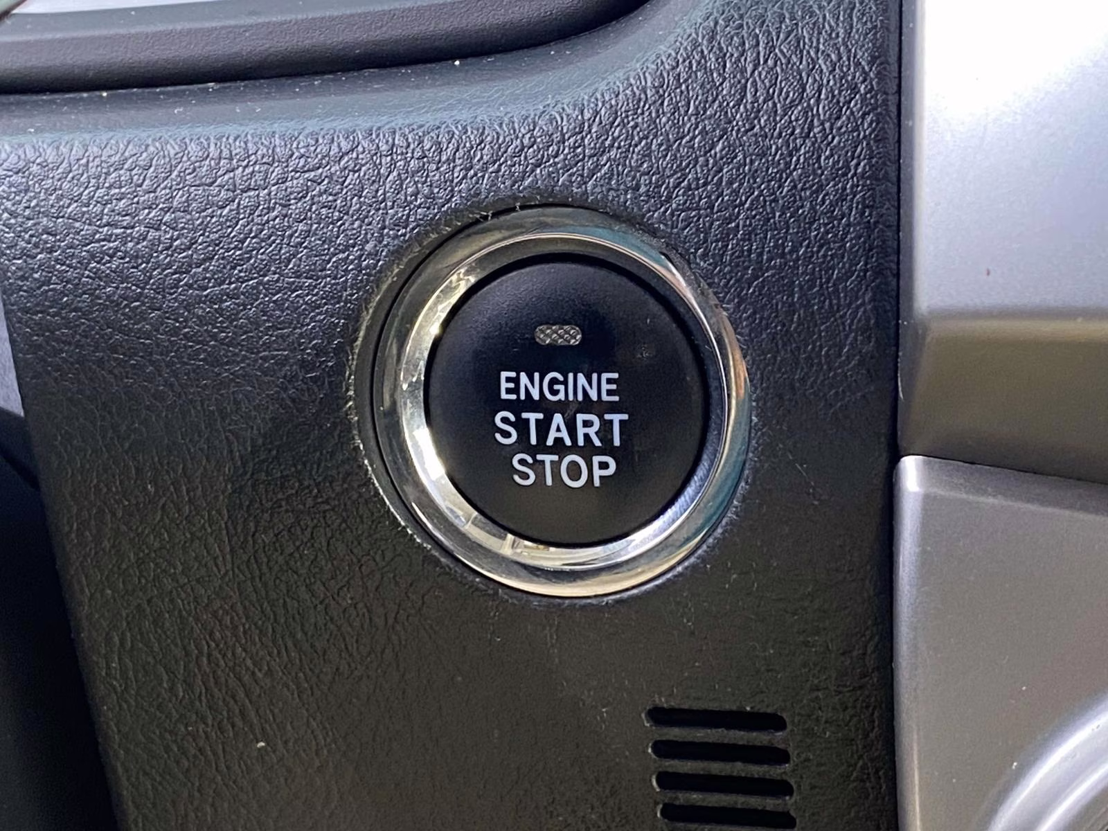 2014 Classic Silver Metallic Toyota 4Runner Limited RWD SUV