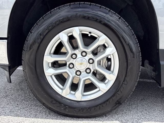 2023 Sterling Gray Metallic Chevrolet Silverado 1500 LT RWD Truck