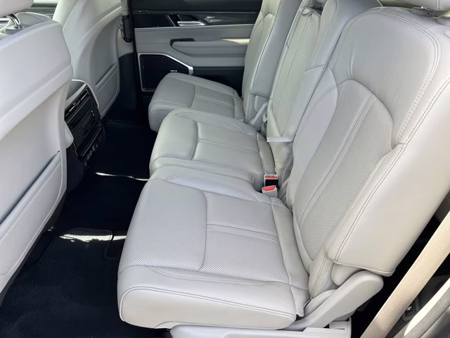 2022 Baltic Gray Metallic Clearcoat Jeep Wagoneer Series III RWD SUV