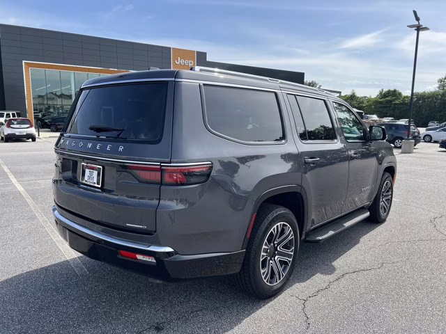 2022 Baltic Gray Metallic Clearcoat Jeep Wagoneer Series III RWD SUV