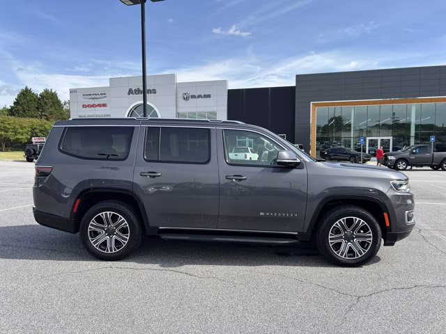2022 Baltic Gray Metallic Clearcoat Jeep Wagoneer Series III RWD SUV